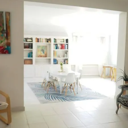 Villa Sta Rita 150M Mer, Etage Entier Avec Jardin