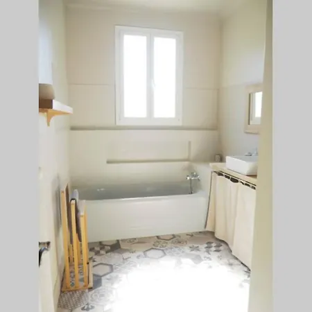 Villa Sta Rita 150M Mer, Etage Entier Avec Jardin