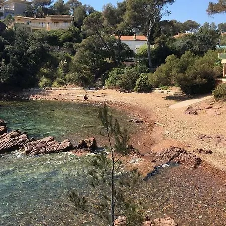 Villa Sta Rita 150m mer, étage entier avec jardin Saint-Raphaël